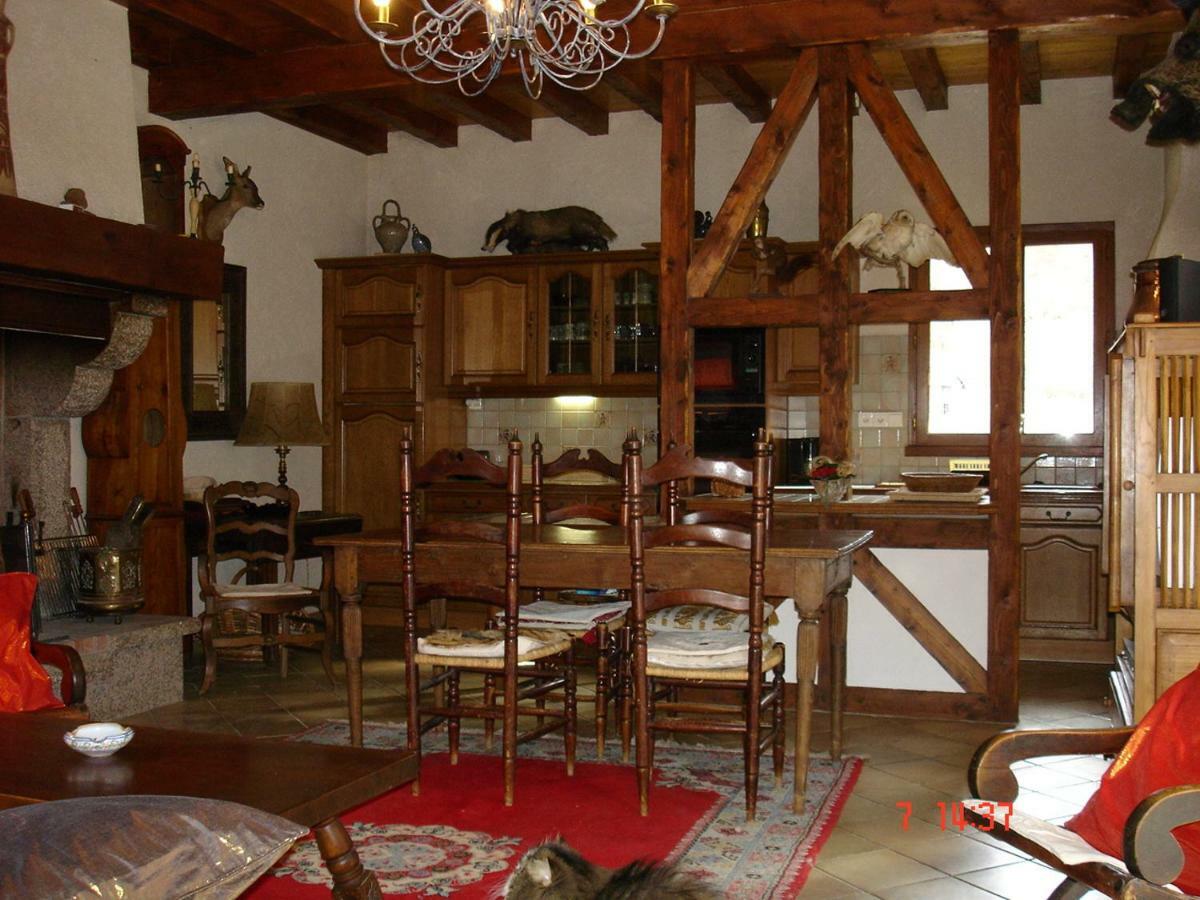 Gite Familial Fouga Bareilles Екстер'єр фото